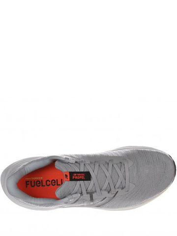 New Balancee Fuel Cell Propel v4 - Image 3