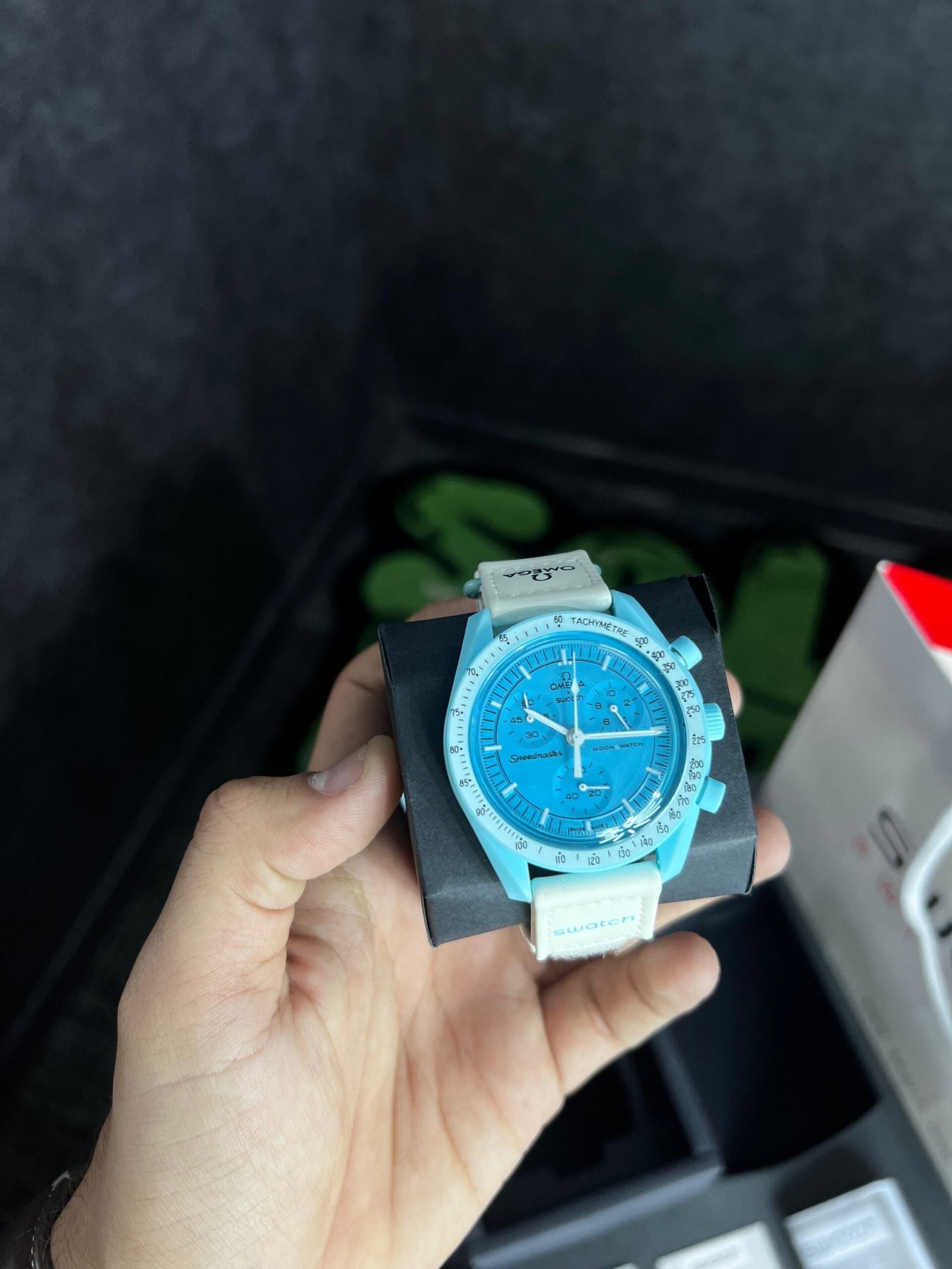 Swatch X Omega Bioceramic Moonswatch Mission To The Moon Uranus With Kit - Image 4