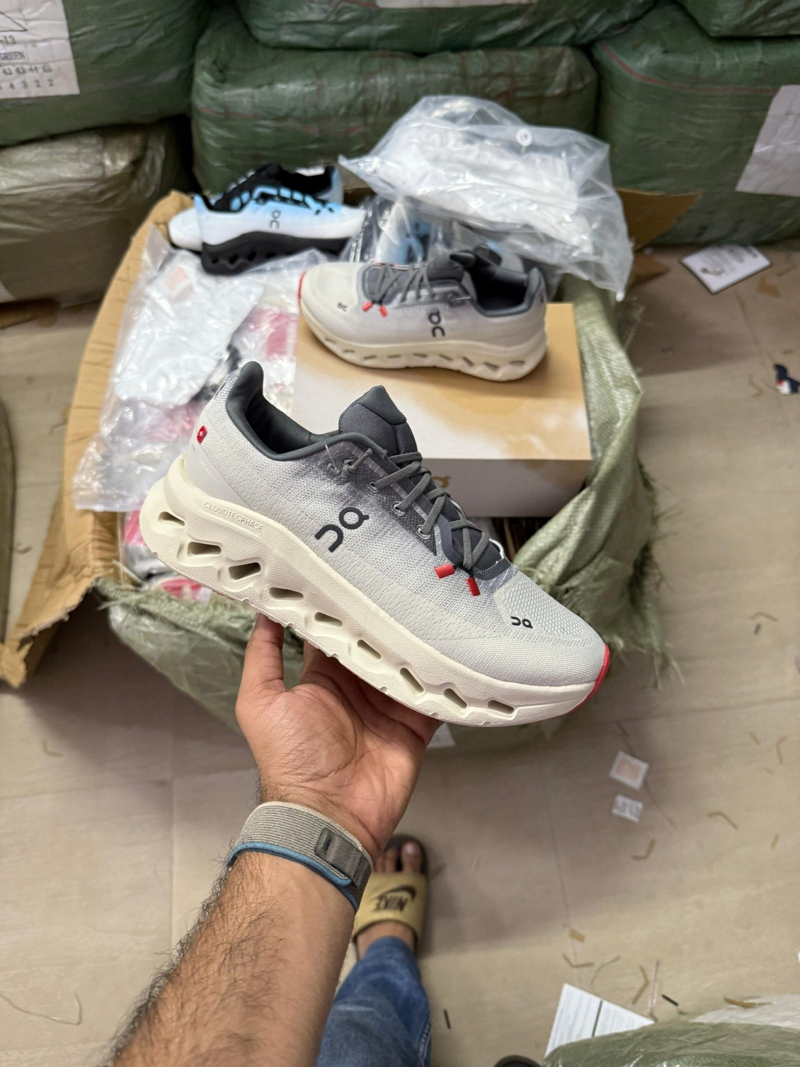 On Cloud Tilt "Rock stand" - Image 5