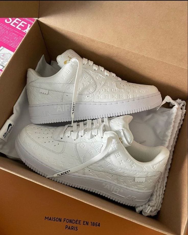 Nike Airforce 1 low Off white X louis Vuitton - Image 5