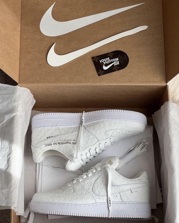 Nike Airforce 1 low Off white X louis Vuitton - Image 4