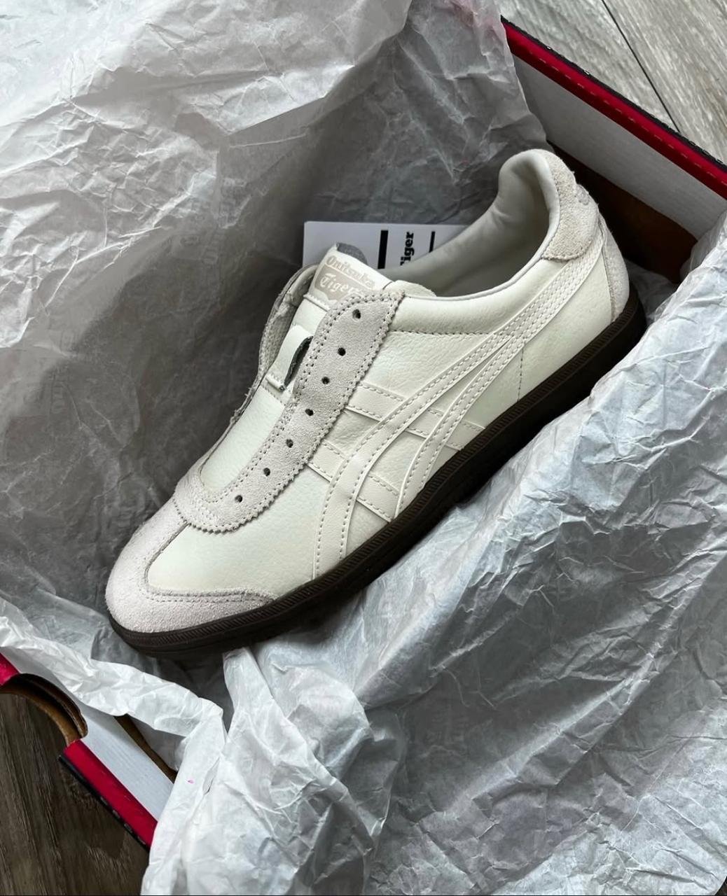 Onitsuka Tiger Tokuten Sleep on Beige White - Image 2