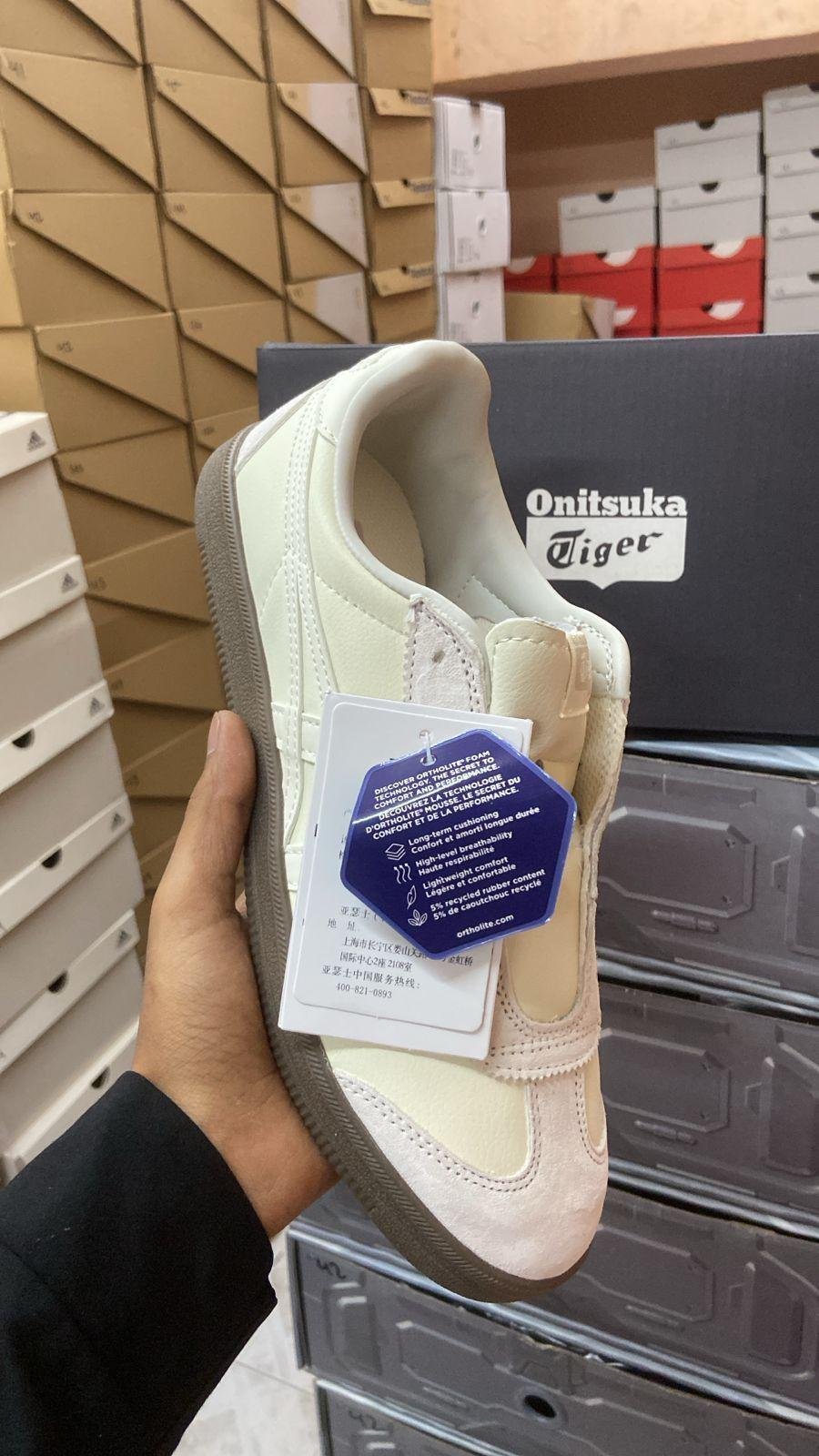 Onitsuka Tiger Tokuten Sleep on Beige White