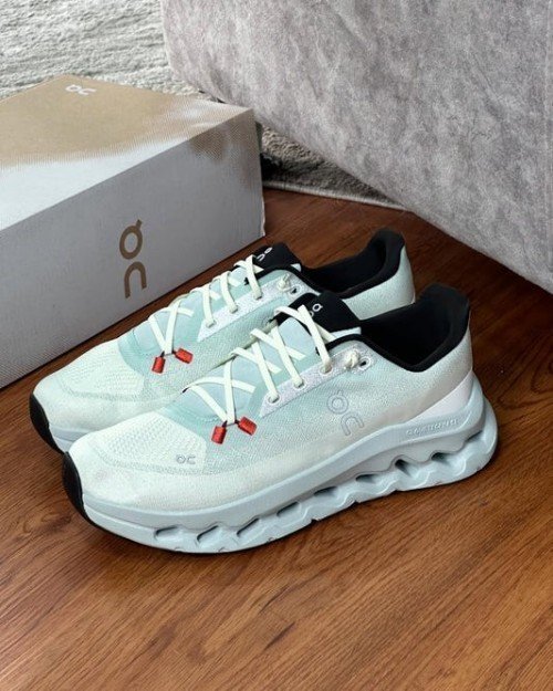 On Cloudtilt Mineral Ivory - Image 5