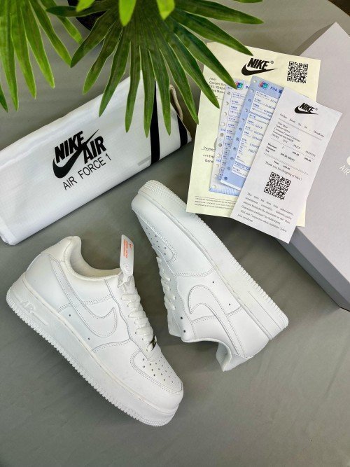Nikee Airforce 1 Low WHITE  With DUST BAG (FIX)