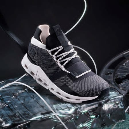 *On Cloud Running Nova "Black White"(1st Time In India & With OG Box Packing)