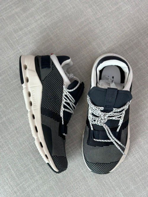 *On Cloud Running Nova "Black White"(1st Time In India & With OG Box Packing) - Image 4