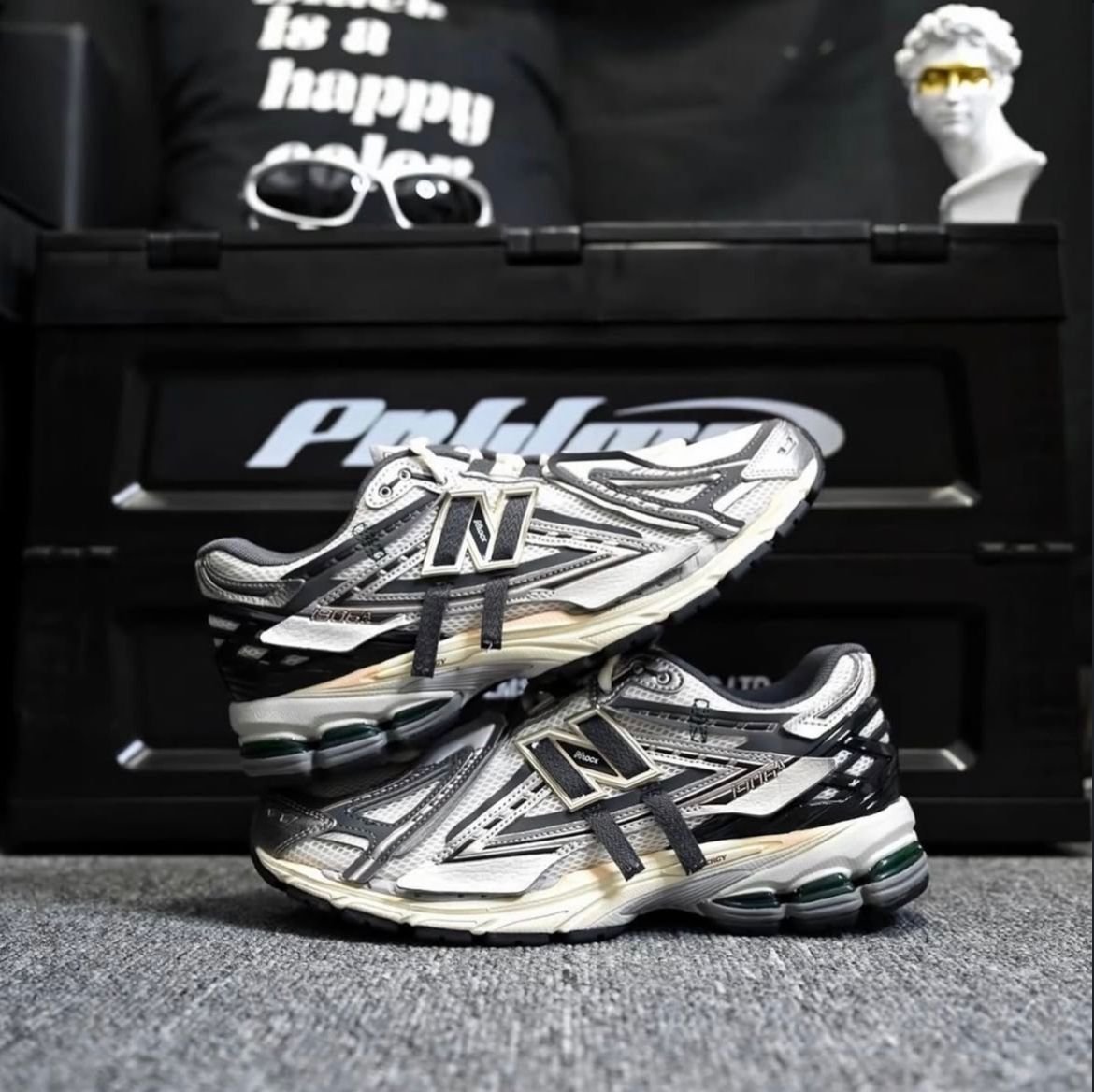 New Balance - Image 4