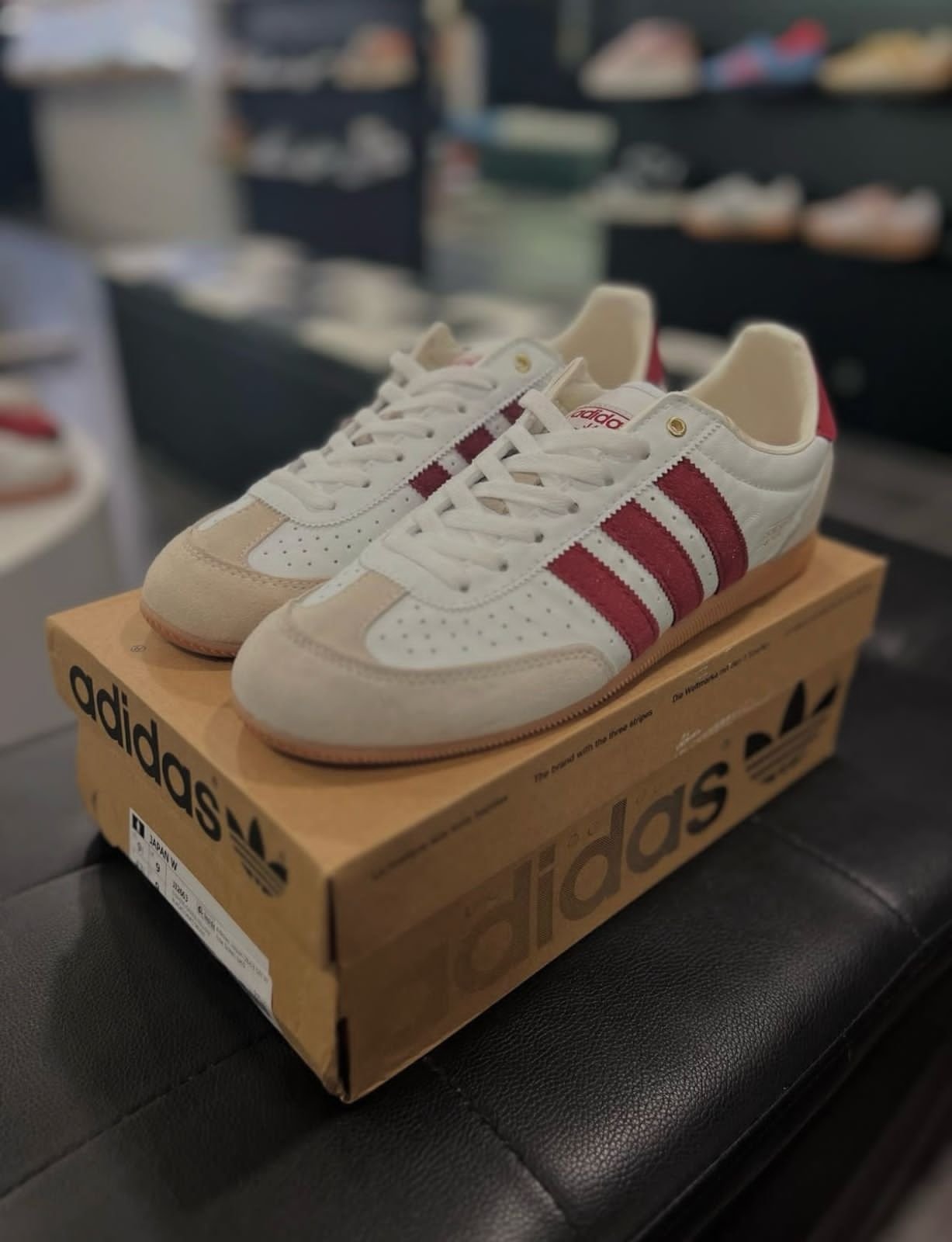 Addidas Japan Og Off white shadow red - Image 3