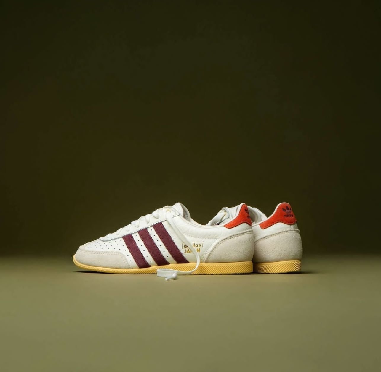 Addidas Japan Og Off white shadow red - Image 4