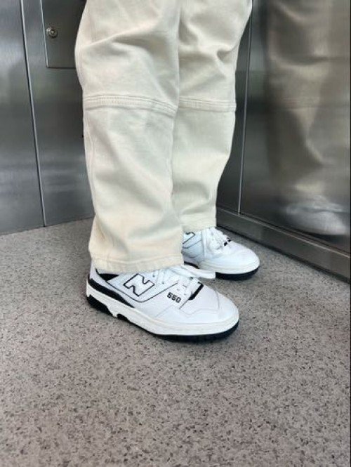 NEWW BALANCE 550 BLACK WHITE 2025 - Image 2