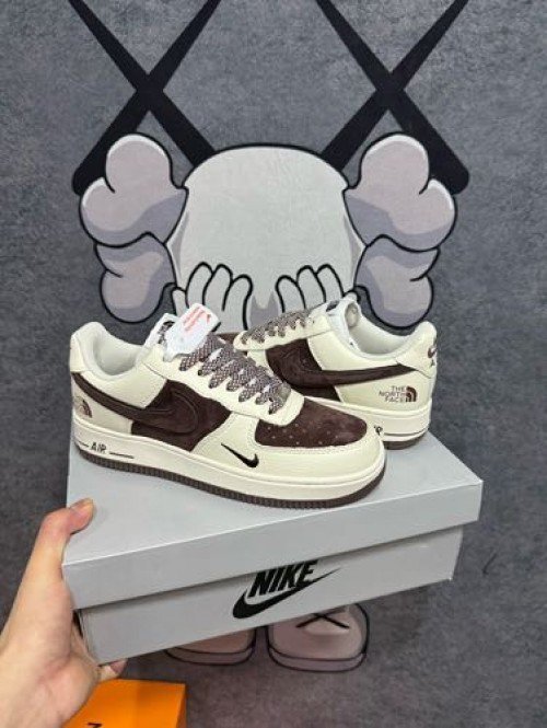NIKEE AIRFORCE 1 LOW NORTH FACE MULTI - Image 2