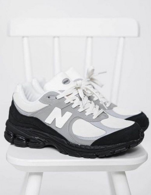 New Balance Basement X 200R - Image 4