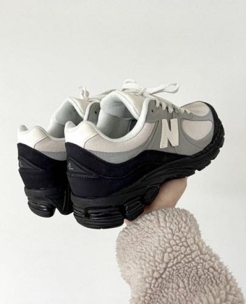 New Balance Basement X 200R - Image 2