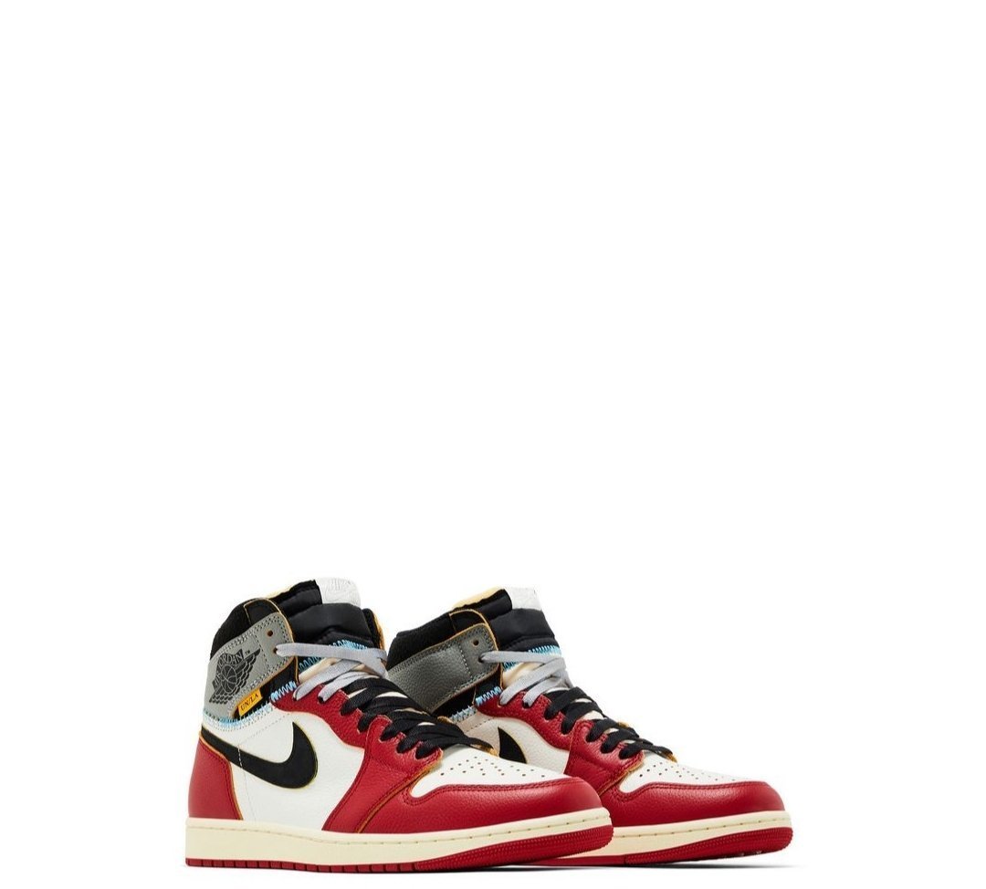 Union LA x Air Jordan 1 Retro High OG SP 'Chicago Shadow' - Image 4