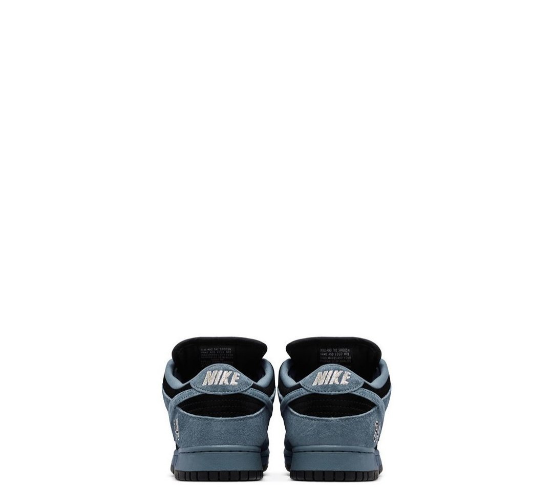 Supreme x Nike Dunk Low SB 'Ocean Fog' - Image 4