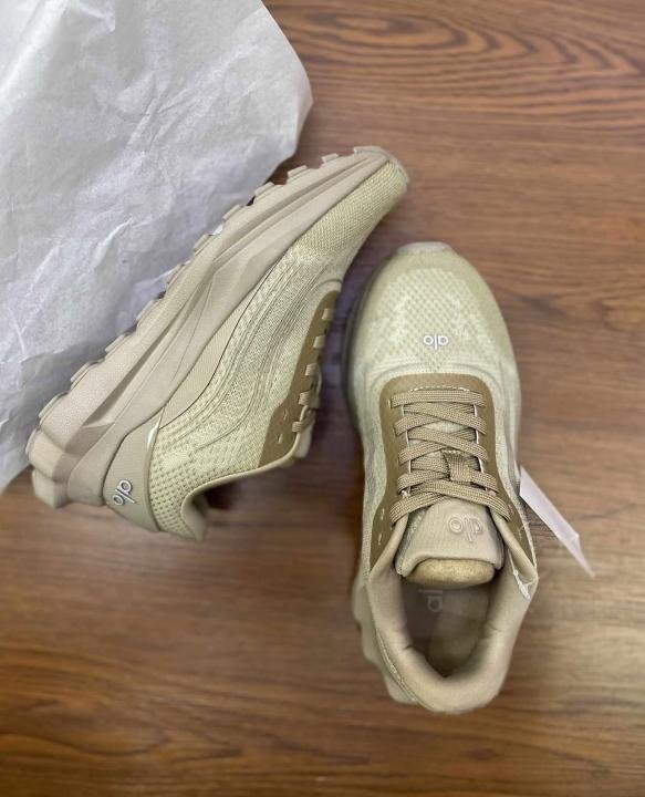 Alo Runner Gravel sand - Image 3