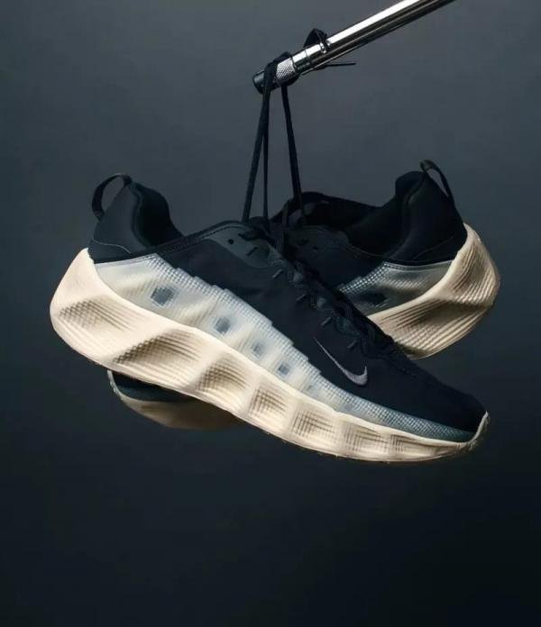 Nik.e Ava Rover Black Muslin - Image 3