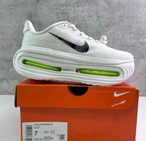 Nikee Vomero Premiume white green - Image 4