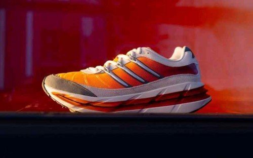 Adidass adistar HRMY Yellow red - Image 5