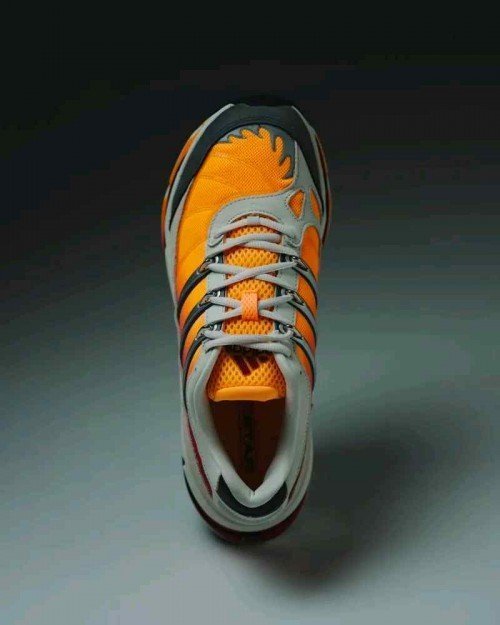 Adidass adistar HRMY Yellow red - Image 3