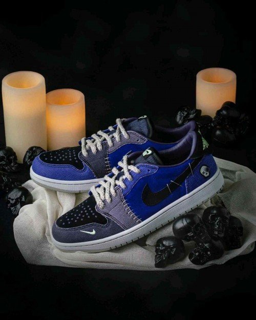 AIR JORDAN RETRO 1 LOW OG REGENCY PURPLE AND DARK RAISIN - Image 3