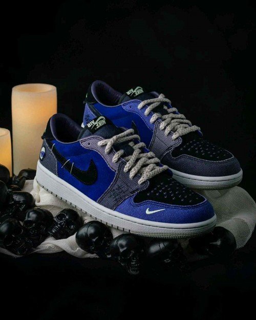 AIR JORDAN RETRO 1 LOW OG REGENCY PURPLE AND DARK RAISIN - Image 6