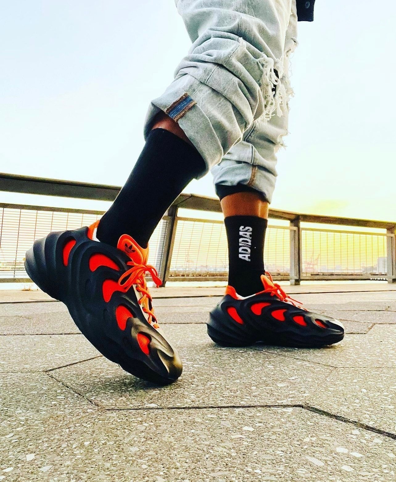 Adifom Core Black Orange