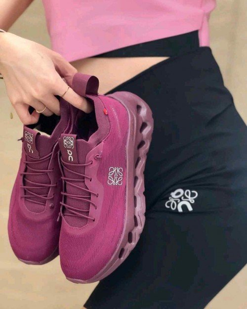 On Cloudtilt X Loewe White Pink - Image 5