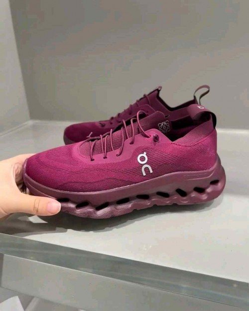 On Cloudtilt X Loewe White Pink - Image 4