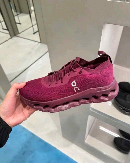 On Cloudtilt X Loewe White Pink - Image 2