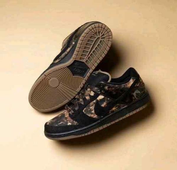 Nik ee sb dunk Low pushead - Image 4