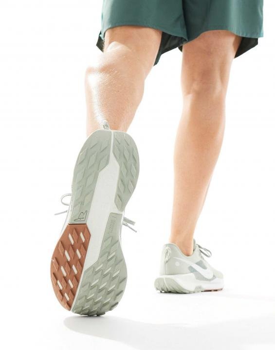 Nik.e ReactX Pegasus Trail 5 running shoe Jade Horizon - Image 5