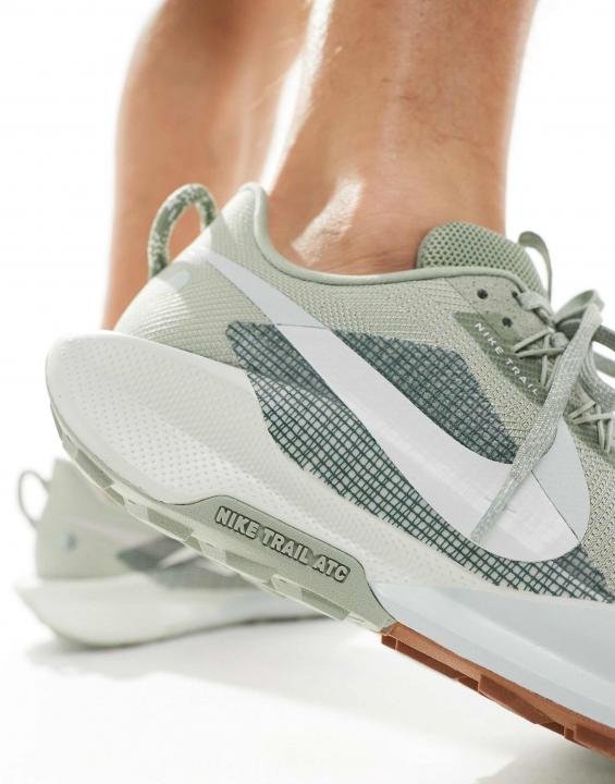 Nik.e ReactX Pegasus Trail 5 running shoe Jade Horizon - Image 3