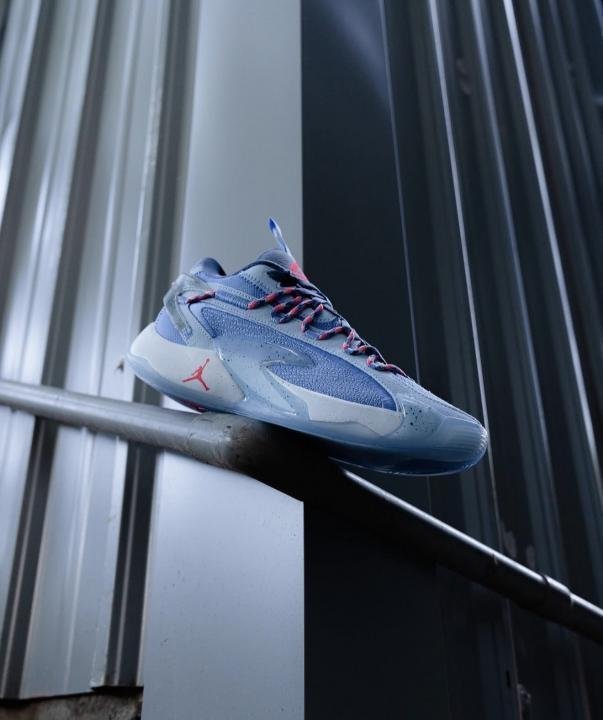 Nik ee Air jordan Luka 2 Lake Bled - Image 3