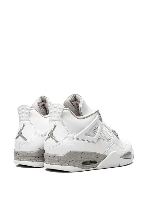 Air Jordan Retro 4 Oreo  Women - Image 3