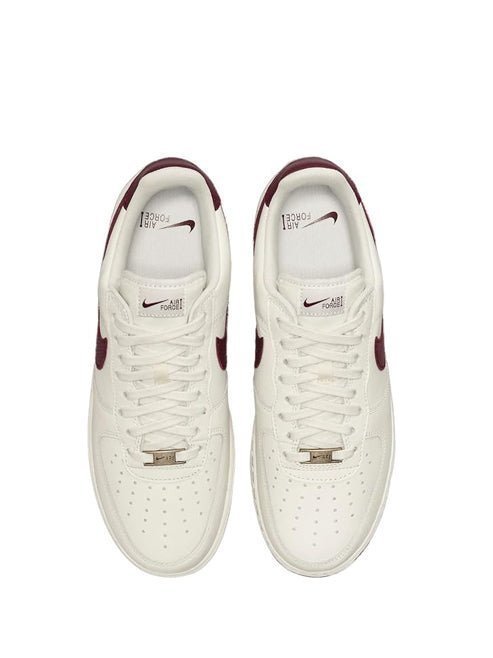 air force 1 07 low white dark red x supreme x the north face - Image 3