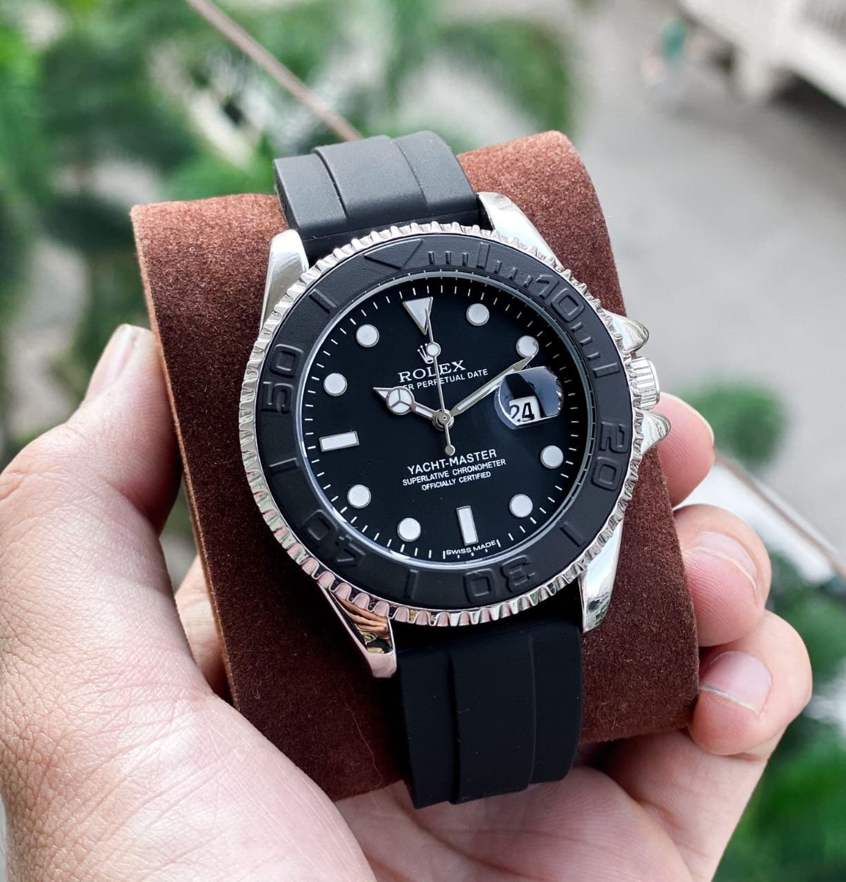 ROLEX OYSTER PERPETUAL YACH MASTER (SILVER/BLACK) WATCH - Image 5