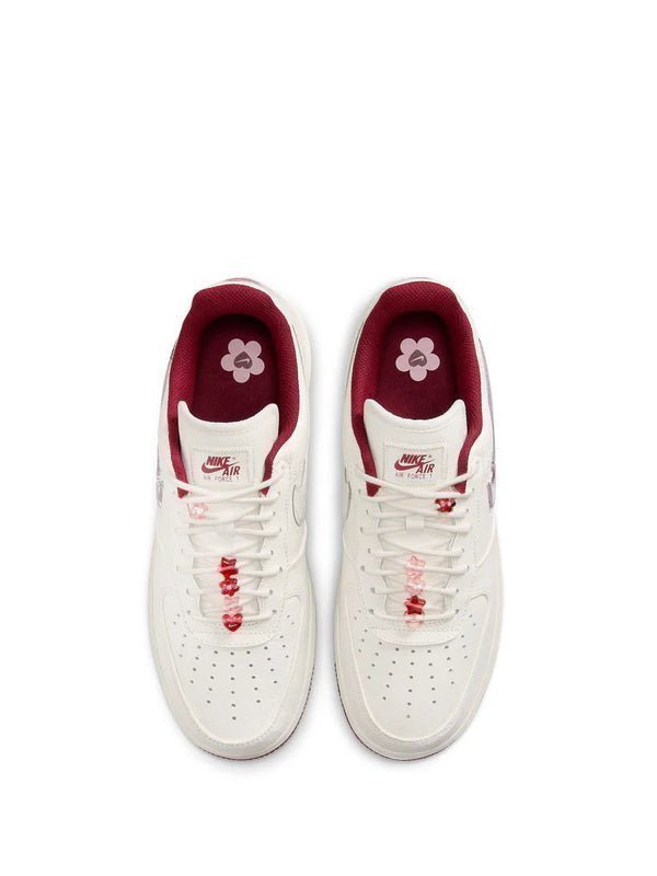 Nike Airforce 1 Valentines Day 2024 - Image 4
