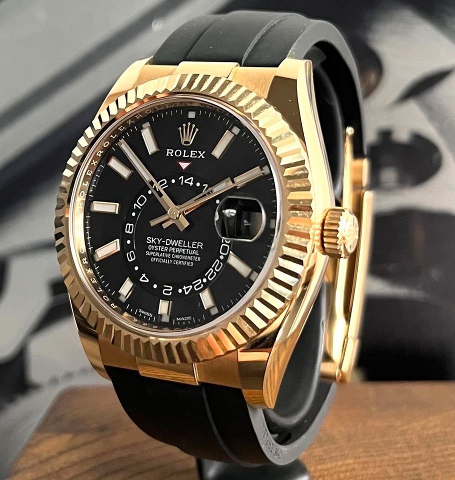 ROLEX OYSTER PERPETUAL SKY DWELLER - Image 3