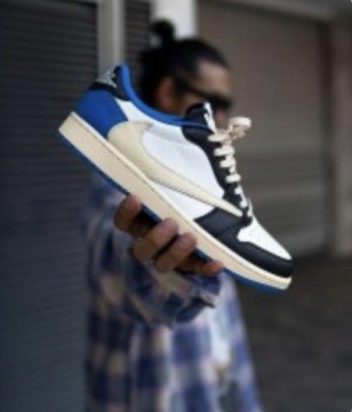 Branded Sneakers Travis Fragment Low - Image 3