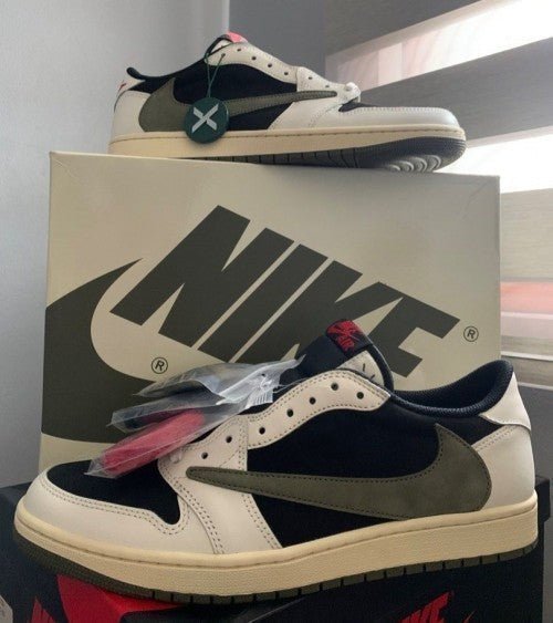 Branded Sneakers Travis Fragment Low Olive Green - Image 4