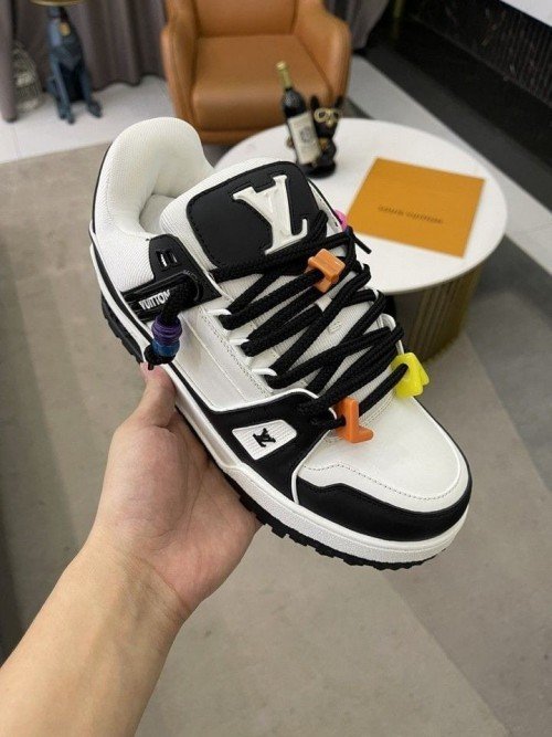 Louis Vuitton MAXI Trainer Black White TOP BATCH UA - Image 2