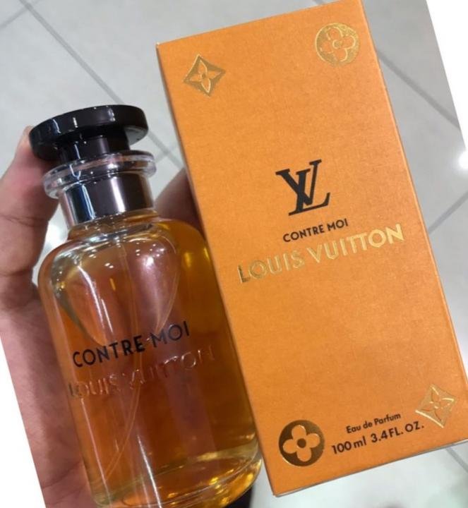 LOUIS VUITTON CONTRE MOI