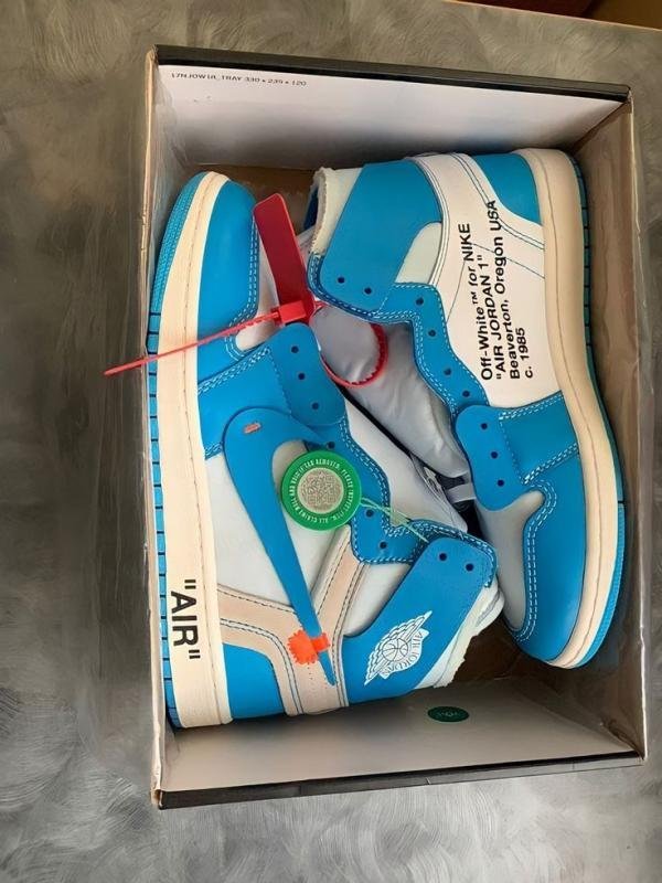 OFF-WHITE x Air Jordan 1 Retro High OG UNC Blue TOP BATCH UA - Image 4
