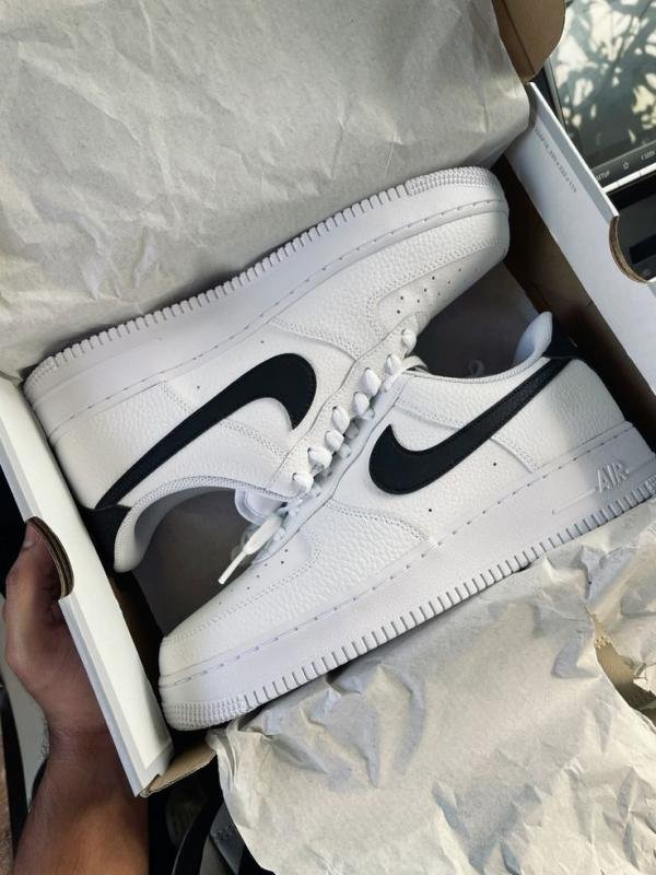 Airforce 1 low White Black Swoosh TOP BATCH UA - Image 3