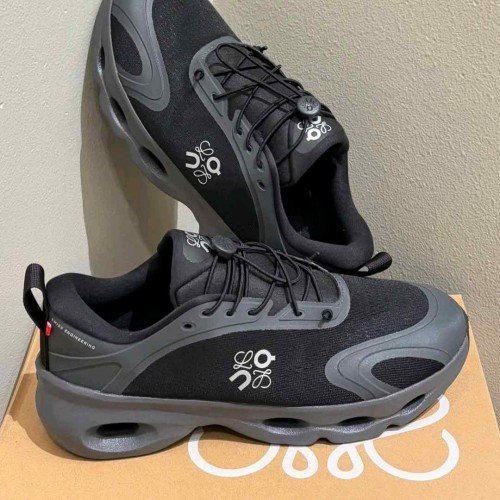 On Running Cloud Solo X Loewe Black 967  TOP BATCH UA - Image 2