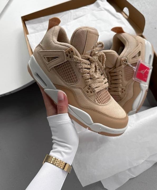 NIKE AIR JORDAN 4 COZY GIRL TOP BATCH UA - Image 4