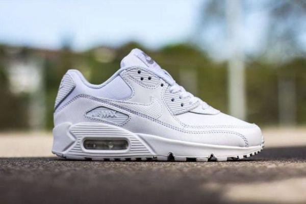 Nike Airmax 90 Essential Tripple White TOP BATCH UA - Image 3
