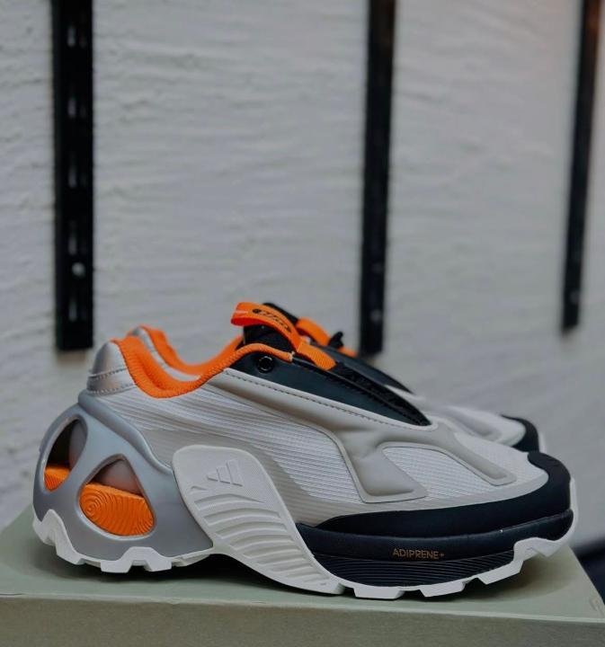 Adidas Wonder Runner Grey Black TOP BATCH UA - Image 3